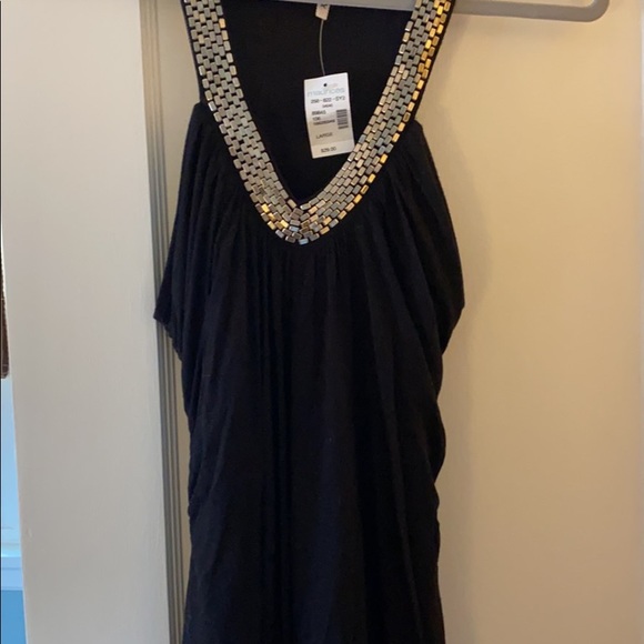 Maurices Tank - Picture 1 of 1